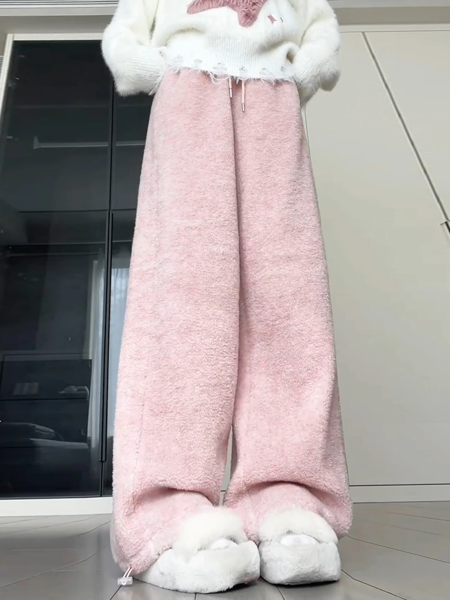 10cm ぬい服 15cm ぬい服 と ぬい服 100均 の違い：粉色の羊羔絨ワイドパンツのサイズ・価格・実用性を徹底分析