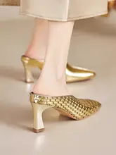 美しい気品の高いサマーサンダル【ゴールド・太ヒール・編みデザイン・ハーフオープン】