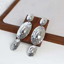 フランス風デザインの個性的なショートネックレス【軽やかで豪華な重金属アクセサリー】（セットアップ対応）