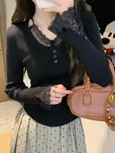 独特なレース切替のニットトップス【秋冬用・女性・フィット感・上品デザイン】