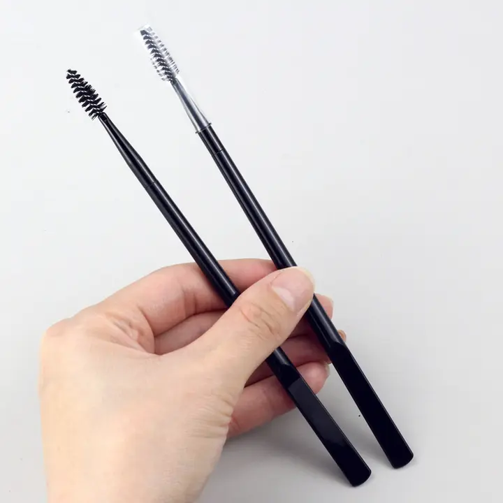 Jans W115 ダブルヘッド眉毛ブラシ【クリーム・パウダー両用・カーブデザイン・まつ毛ブラシ付き】