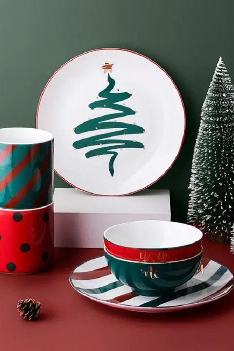 北欧デザインのクリスマスシリーズ食器セット【装飾用皿・ボウル・カップ・プレート・ギフトにも最適】（セットアップ対応）