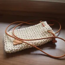 手作り編み込みスマホショルダーバッグ【ミニサイズ・肩掛け・植物性タンニン革・コットン糸】