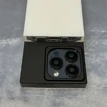 シンプルなデザインのiPhoneケース【角型・ブラック・男女兼用】