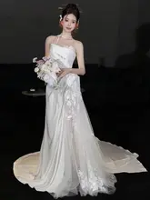 ハイエンドで超妖精のようなスタイルの花嫁のためのチューブトップライトウェディングドレス