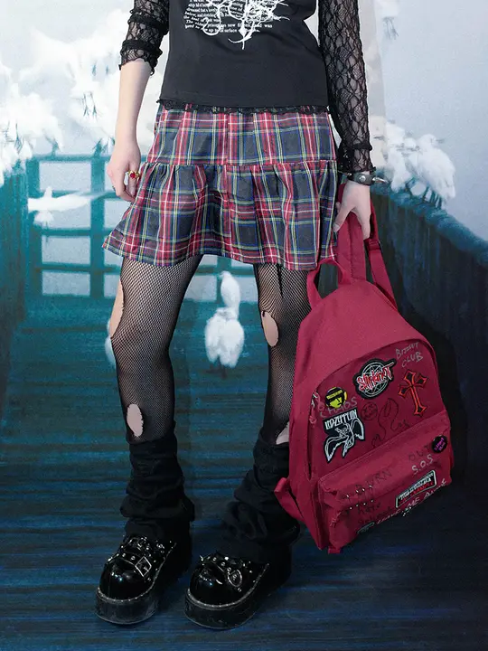 アーバンスタイルのチェック柄ハイウエストミニスカート【パンキッシュ・フレアシルエット】（セットアップ対応）