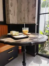 コーヒーテーブル 丸いテーブル フランス風スイーツ店向け 無垢材 鉄製 ヴィンテージスタイル 中古家具