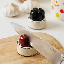 吸盤付き丸型包丁研ぎ器【キッチン用・簡単操作・包丁＆ハサミ対応】