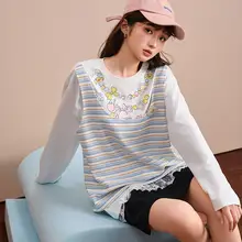 春用 ブルー＆ホワイトストライプの長袖Tシャツ【ゆったりとしたデザイン・フェイクツーピース・女性用】（セットアップ対応）