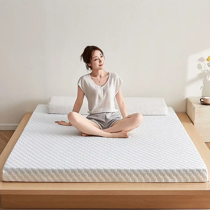 極上の柔らかさ！記憶棉製の薄型マット【シングル用・家庭用・和室向け】