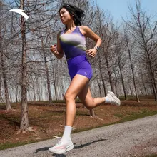 速乾性があり軽やかなランニングタンクトップ【通気性・女性用・夏向け・短袖】