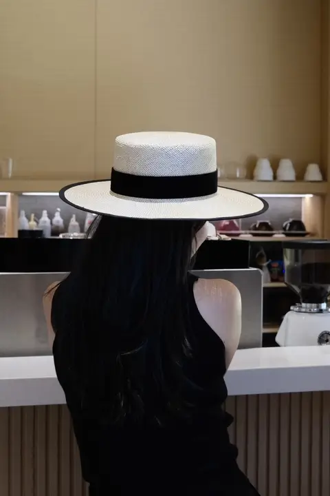 おしゃれなヴィンテージスタイルの草帽【夏の日差し対策・レディース・アウトドア用】