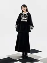 漢風  刺繍入り方襟外套と馬面スカート