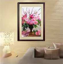 刺繍入りピンク牡丹の装飾画【リビング・書斎・廊下用】