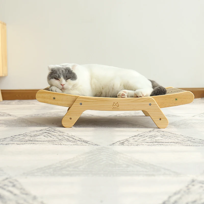 猫の爪を磨くための「立て式爪とぎ」は、本当に必要ですか？