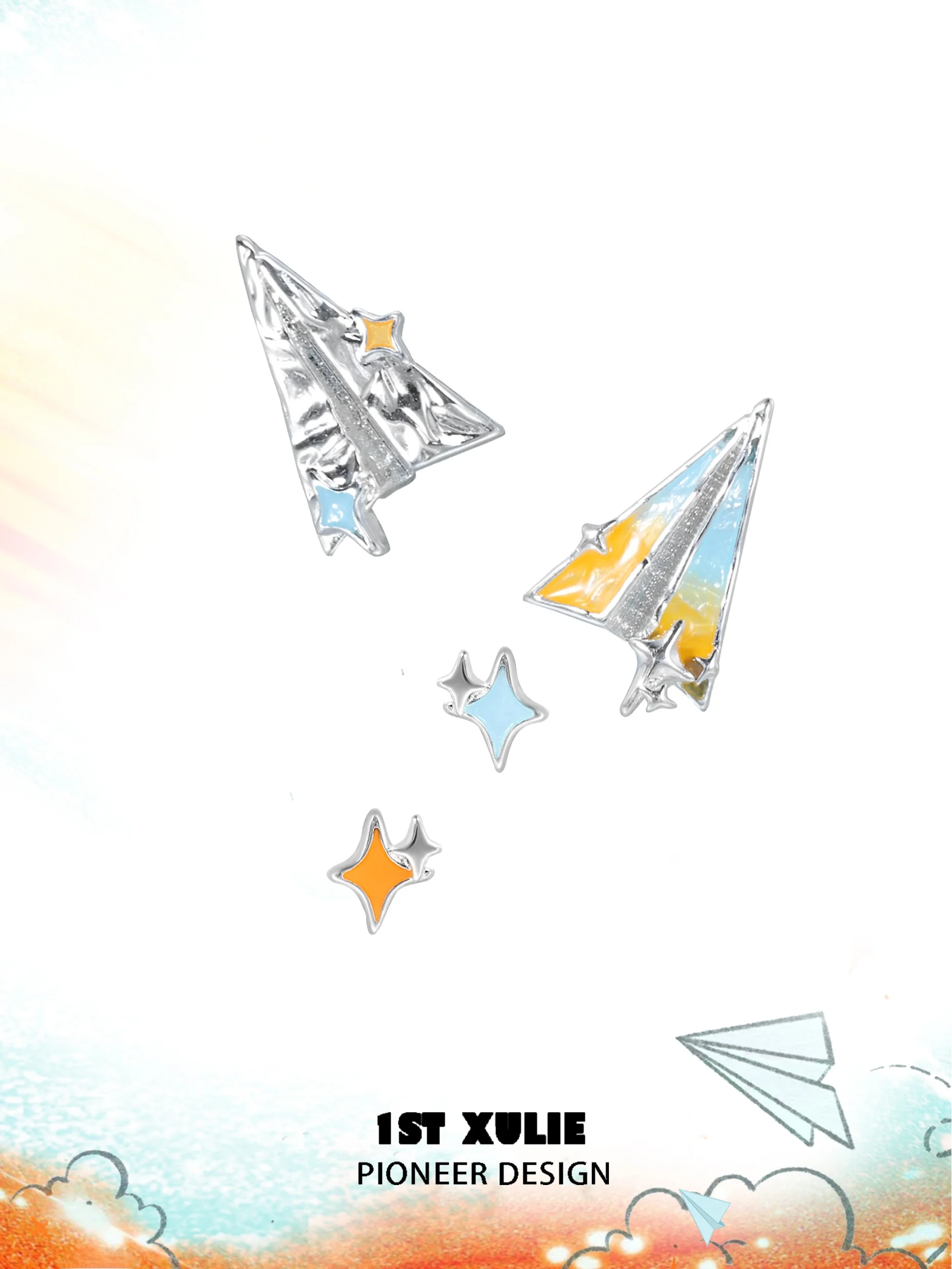 耳にピッタリのデザインが選べる？オリジナルペーパー飛行機イヤリングの選び方