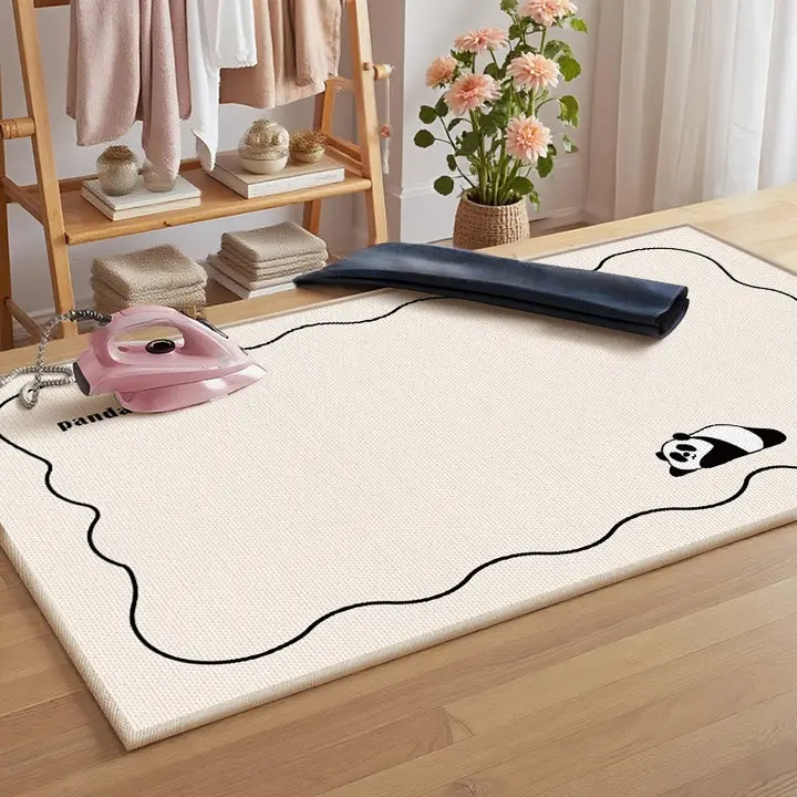 かわいいデザインのアイロン台カバー【耐熱性・折りたたみ式・デスク用】