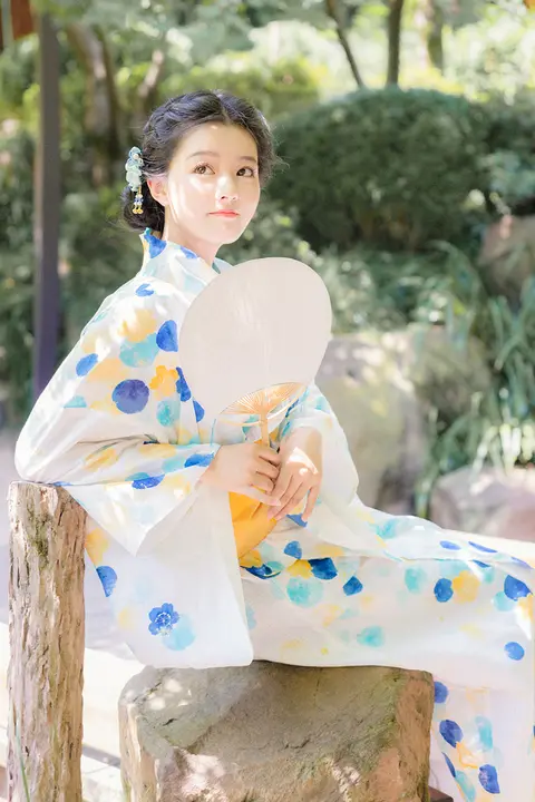 水玉模様の全綿夏用浴衣【標準サイズ・正式和服・フォト撮影用】