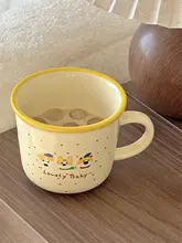 かわいいカラフルドットデザインの陶器製マグカップ【ミルクイエロー・アニメイラスト】