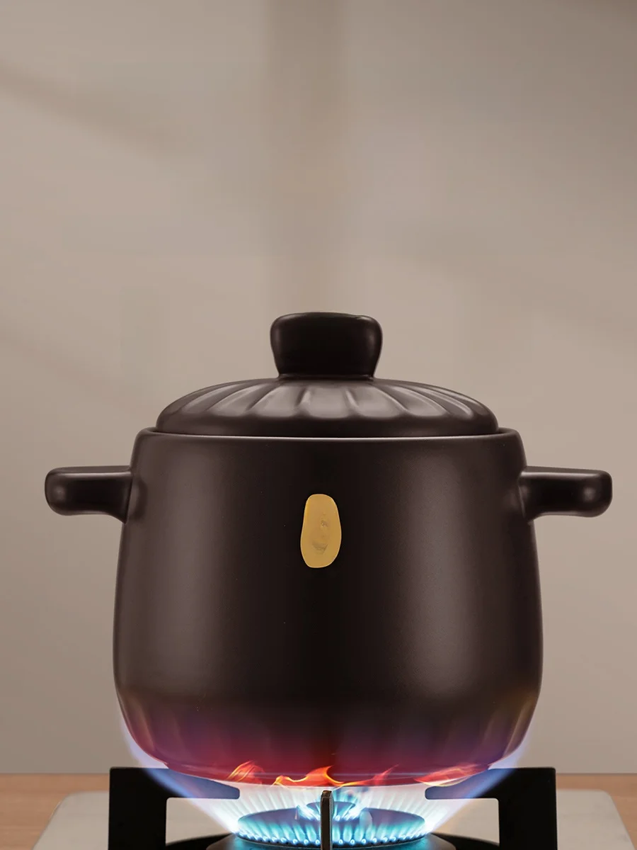 ご飯釜をどう選ぶ？陶器製の炊飯鍋が日常に届ける、ほっとする温もりとは