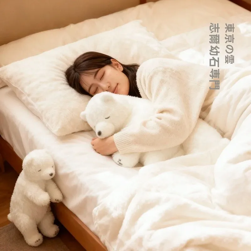 可愛いテディベアとcozy bear、どちらが心を癒すのか？ホッキョクグマの抱き枕が選ばれる理由