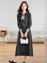 秋冬用ニットドレス【スカーフデザイン・小さな襟付き・セーターとスカートの2点コーディネート】（セットアップ対応）