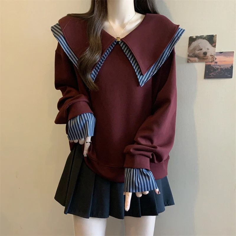 大きいサイズ おしゃれな赤いドールカラーの肩掛けスウェット シャツ【春秋向け・ゆったり・レイヤードスタイル対応】（セットアップ対応）