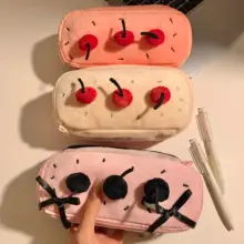 かわいいデザインの毛糸製チェリーペンケース【大容量・女子向け・文房具収納】