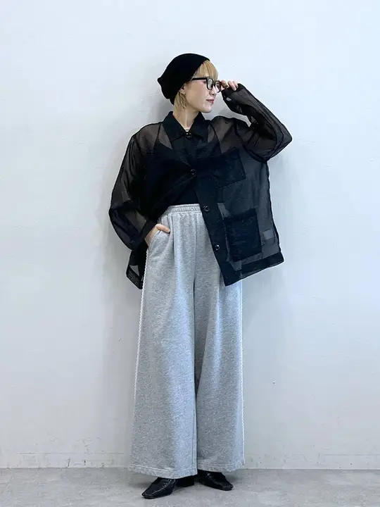 透け感のある単ボタンポケット付きルーズシャツジャケット【秋用・女性用】