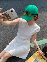 涼しさとスタイルを両立！サマーベスト＆プリーツスカート【ノースリーブ・カジュアル・フレアデザイン】（セットアップ対応）
