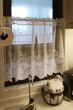 田園風プリーツカーテン【孔雀模様・コーヒーカラー・短めデザイン】