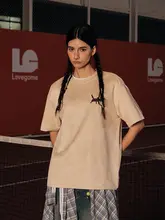 猫デザインのショートスリーブTシャツ【ユニセックス・夏用・カジュアル・ルーズフィット】（セットアップ対応）