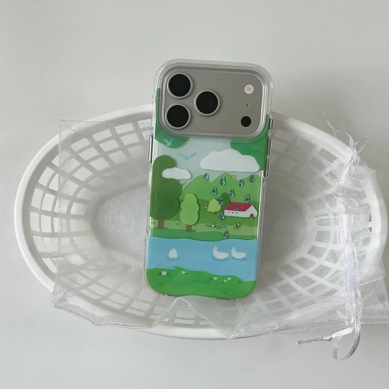 夏の爽やかな森の小川デザイン iPhone ケース ベタベタ しない仕組みとは