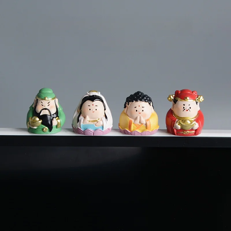 ミニ神様フィギュア：日本のフィギュアのトレンドとしての可愛さと実用性