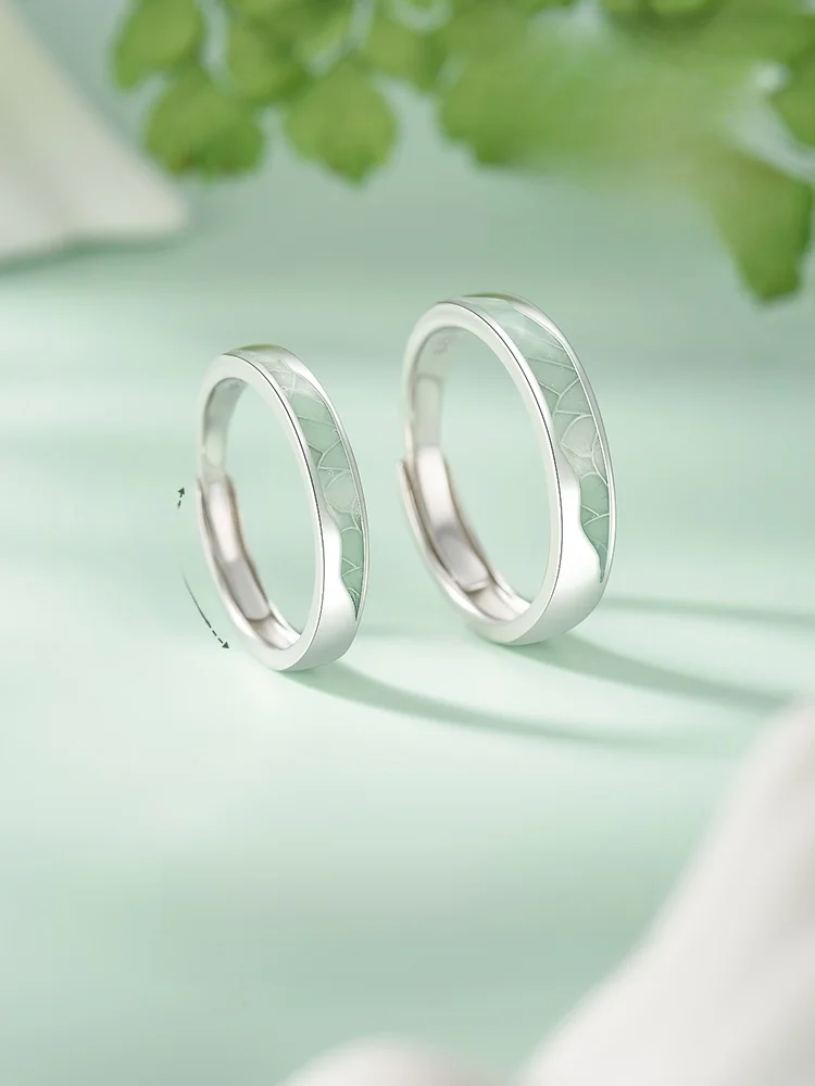 純銀製カップルリング：ささやかな結婚祝いに最適なシンプルで伝わる贈り物