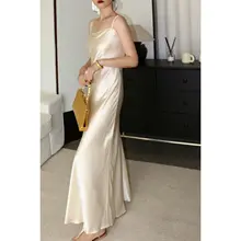 魅力的な醋酸サテンキャミソールドレス【洗練デザイン・フィット感抜群】