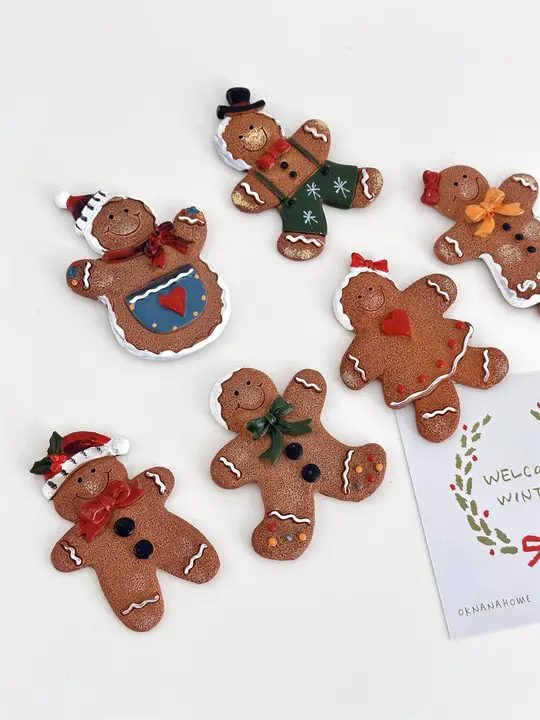 クリスマスジンジャーブレッドマン マグネット【手描きの飾り・冷蔵庫用・季節のデコレーション・カード付き】
