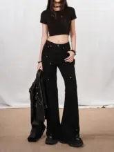 足長効果のあるワイドレッグパンツ【黒・ゆったりシルエット・微フレア】