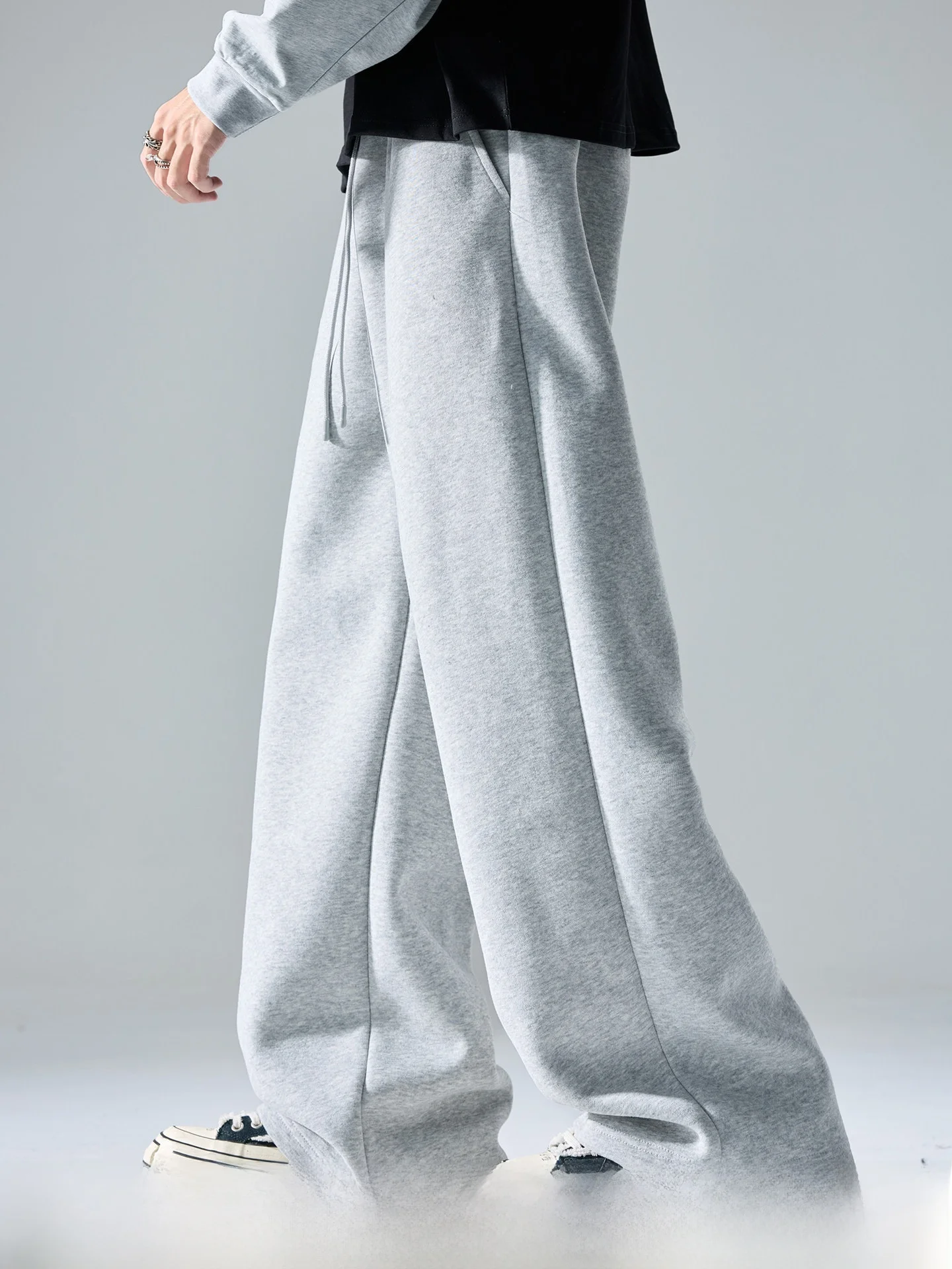 メンズスウェットパンツ カジュアル プレゼンテーション：SZONの秋冬用ゆったりデザインが実際の着用感をどう評価するか