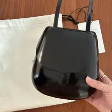 ユニセックスデザインの真皮サドルバッグ【レトロレザー・ショルダー・ミニサイズ】
