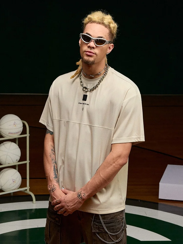 32ジーティーアールと34ジーティーアールの違いは？人気カジュアルブランドで選ぶべきTシャツはどこ？