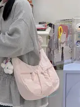 フリルデザインの軽量ショルダーバッグ【カジュアル・大容量・通勤用】