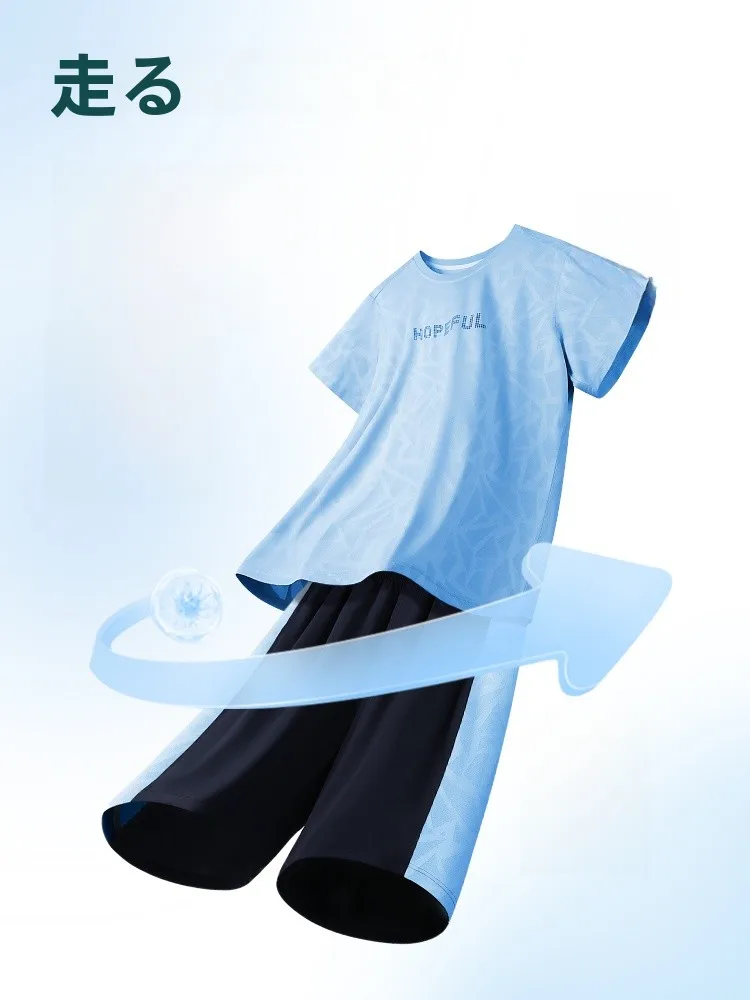 1人運動で汗をかく季節に、どんなTシャツが最適か？