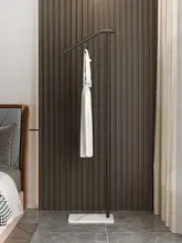 カーボンスチール製 立式衣類ハンガー【家庭用・オフィス・可動式・シンプルデザイン】