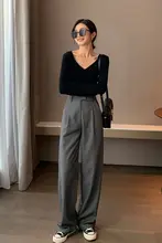 グレーのストレートパンツ【高腰・落ち感・ゆったり・カジュアル・ワイドレッグ】