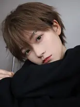 ショートボブウィッグ【自然なボリューム・ユニセックス・全頭タイプ】