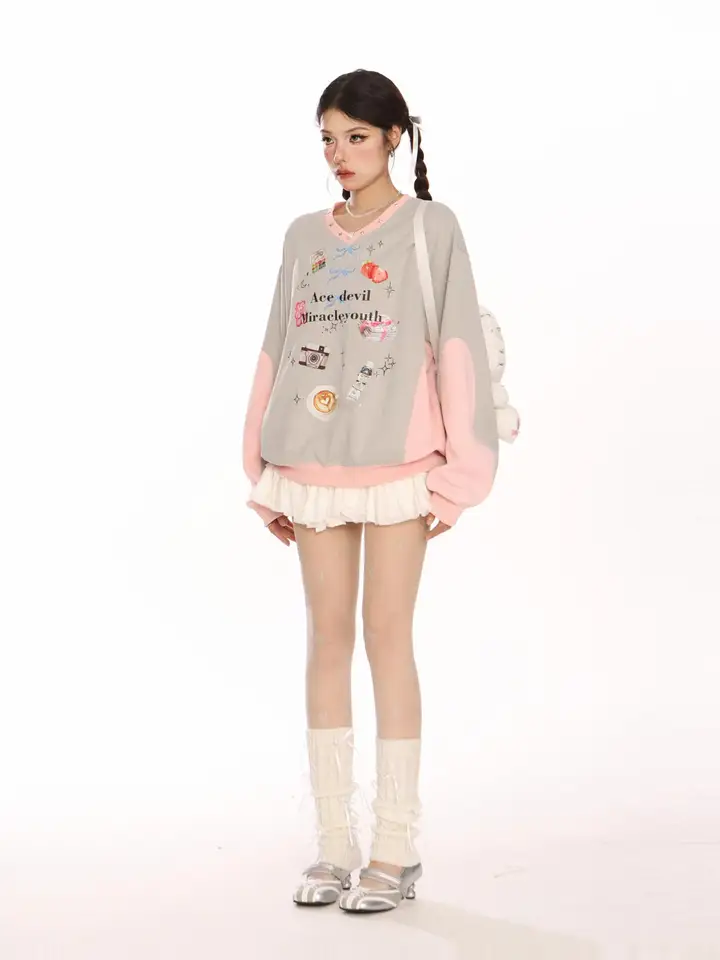 BIGGOLD カジュアルデザイン ボウタイVネックスウェットシャツ【女性用・秋冬・カートゥーンプリント】