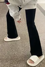 女性用ハイウエストストレートデニムパンツ【秋用・大きいサイズ・梨型体型対応・ウエストタック・微ブーツカット】