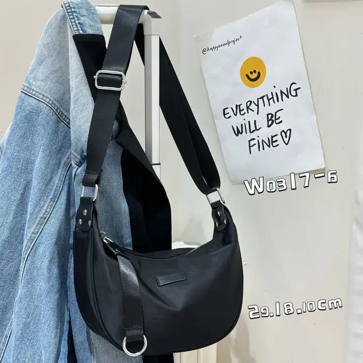 防水ブラックオックスフォード布製斜め掛けショルダーバッグ【耐久性・多用途・スタイリッシュ】