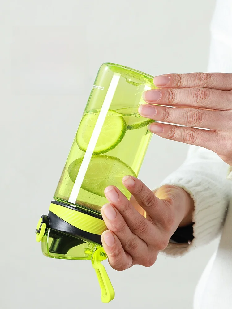 スポーツ用水筒の選び方：480ml・620mlのプラスチック製トリタン水筒が実用性をどう支えるか